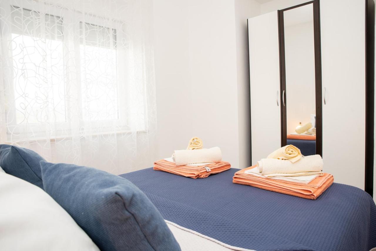 Apartmani Silvana&Vera เซนญ์ ภายนอก รูปภาพ