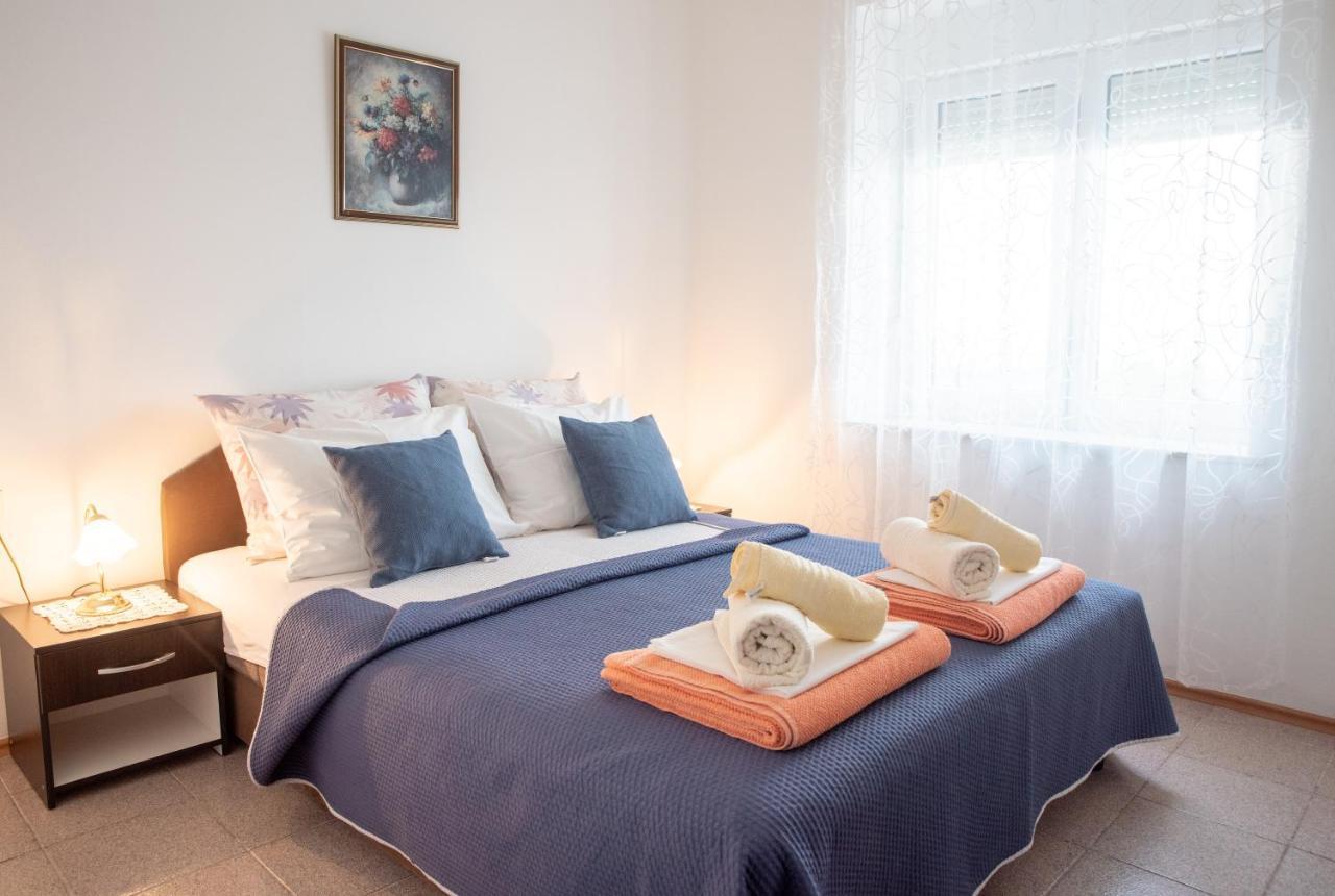 Apartmani Silvana&Vera เซนญ์ ภายนอก รูปภาพ